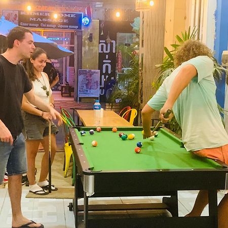 Social Backpacker Hostel & Rooftop Bar Μπατταμπάνγκ Εξωτερικό φωτογραφία